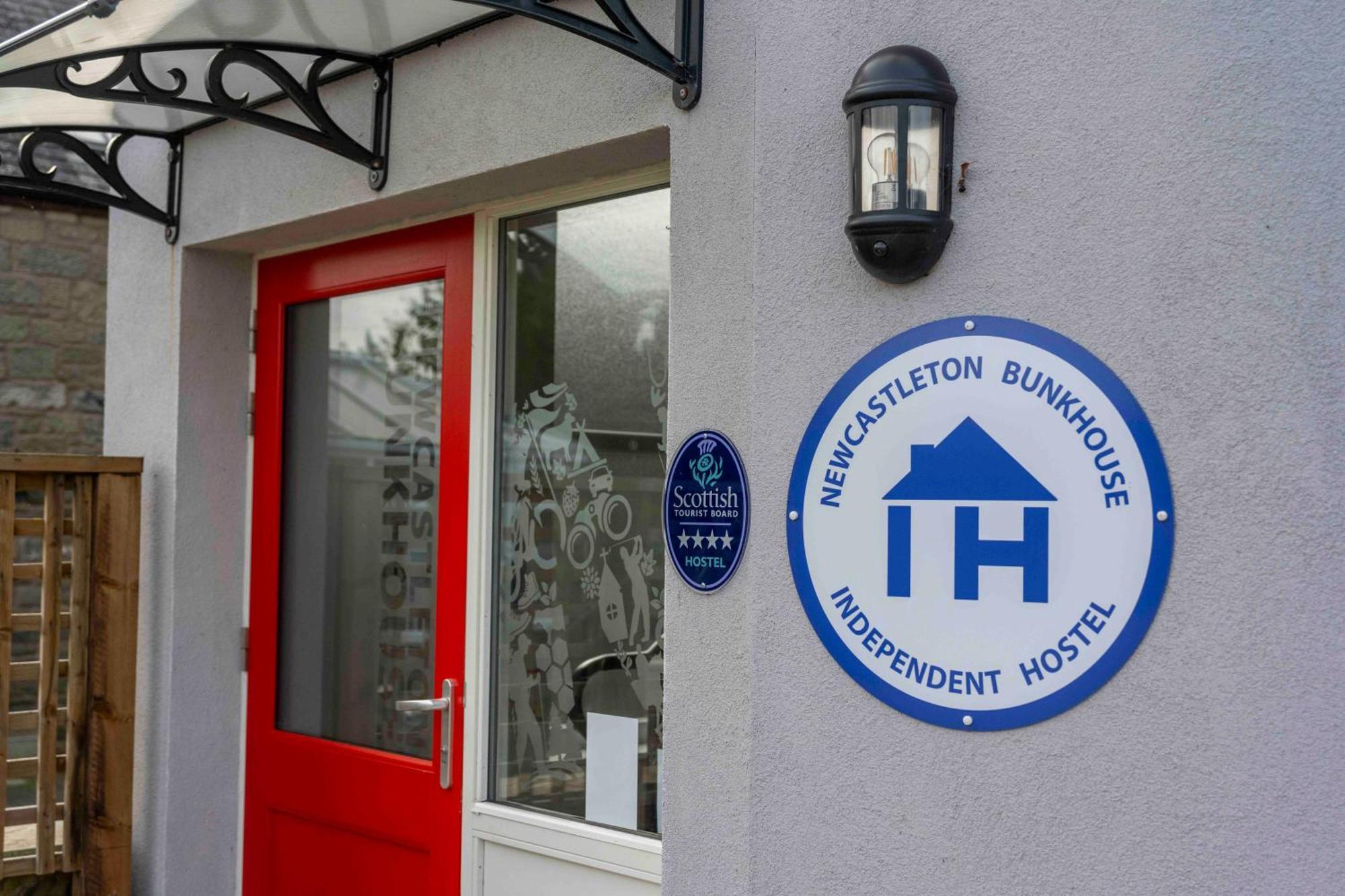 Newcastleton Bunkhouse Hostel Exterior photo